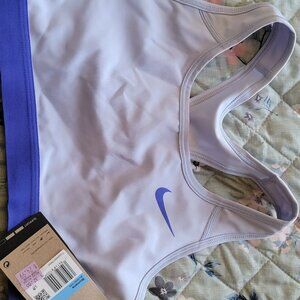 New Nike Sports Bra - Medium